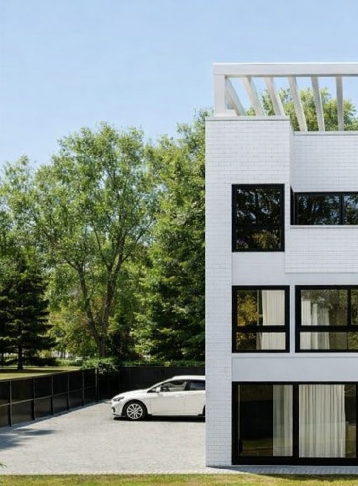 “The SAMO IX” — street elevation